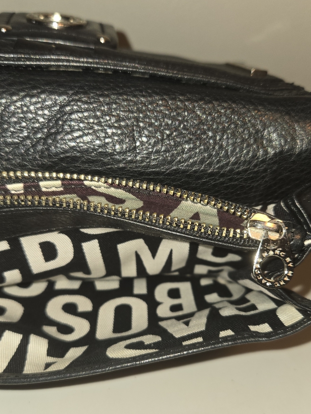 Marc by Marc Jacobs Black Leather Wallet - Picture 12 of 14
